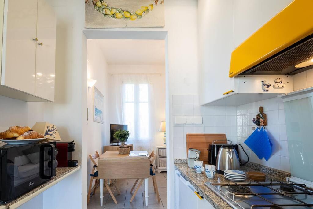 דירות מרינה די פיאטרסנטה Art Of Living 100 Meters From The Sea. מראה חיצוני תמונה